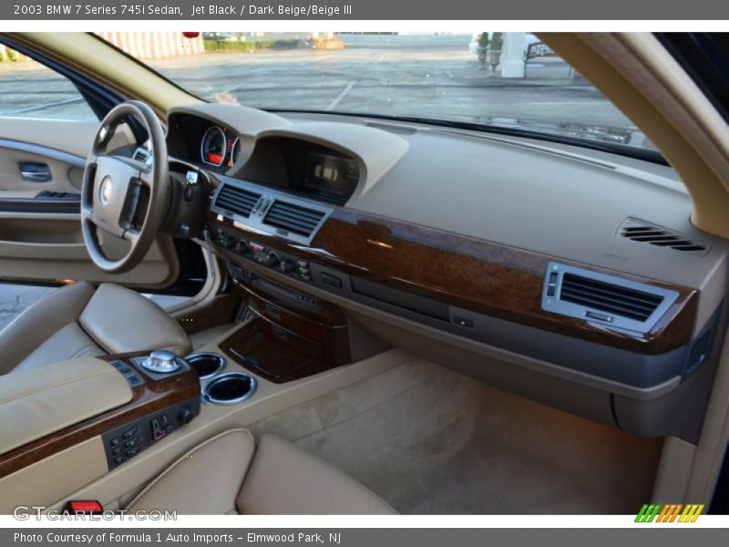 Jet Black / Dark Beige/Beige III 2003 BMW 7 Series 745i Sedan