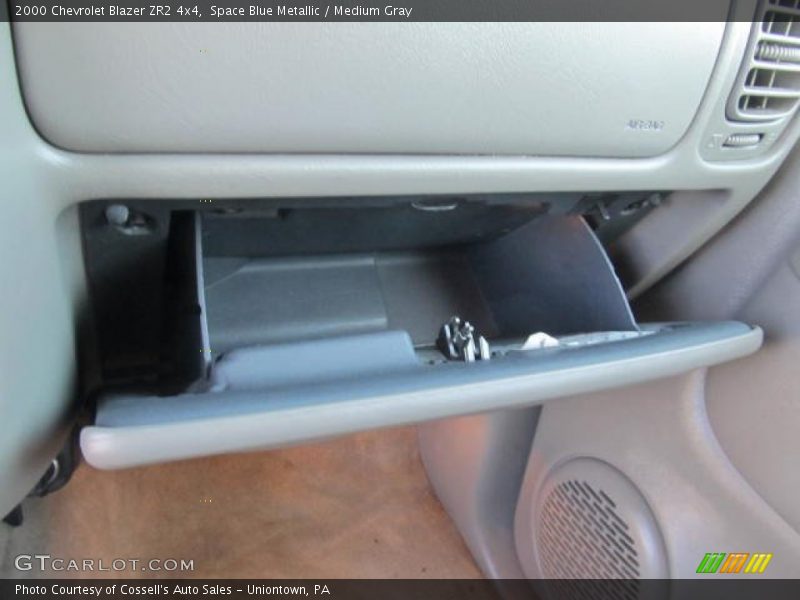 Glove box - 2000 Chevrolet Blazer ZR2 4x4