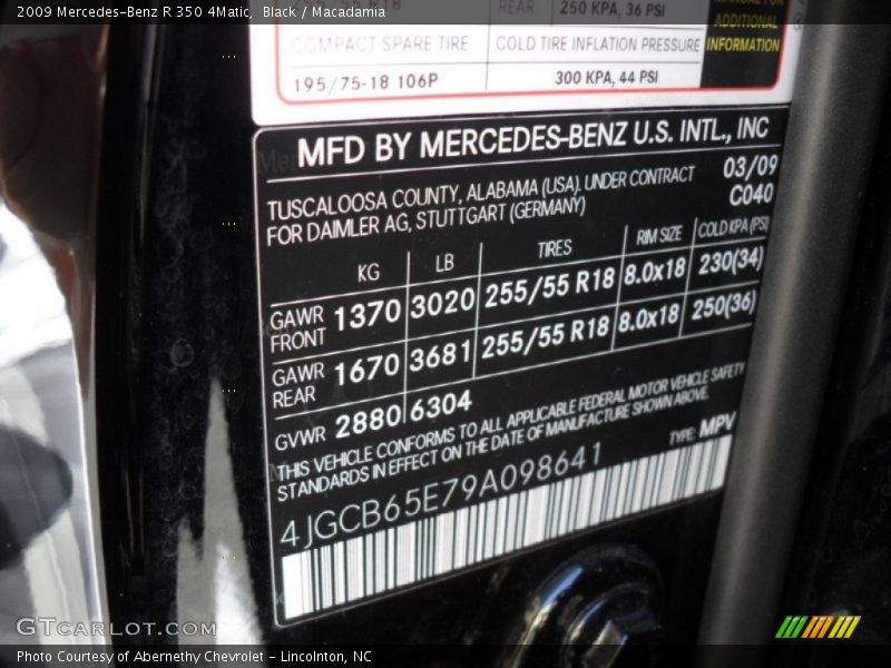 Black / Macadamia 2009 Mercedes-Benz R 350 4Matic