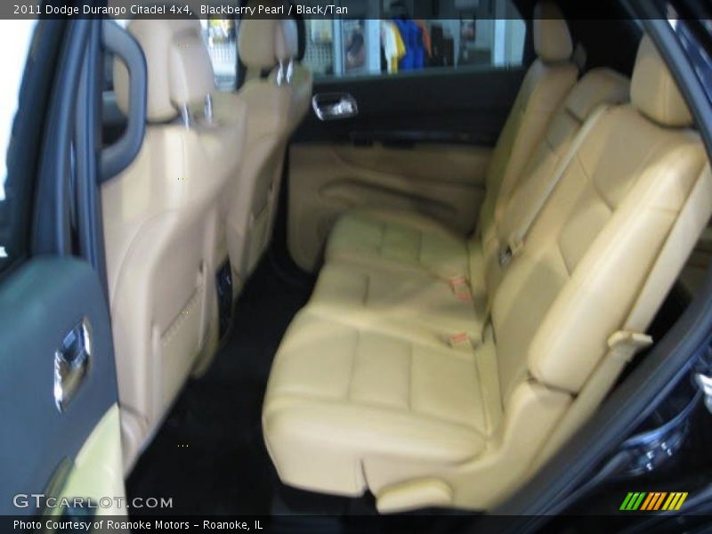 Blackberry Pearl / Black/Tan 2011 Dodge Durango Citadel 4x4