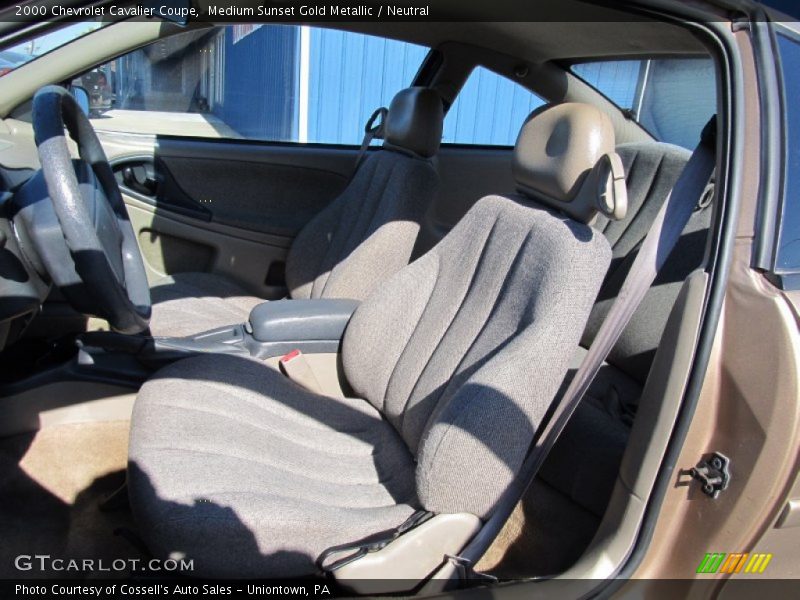 Medium Sunset Gold Metallic / Neutral 2000 Chevrolet Cavalier Coupe