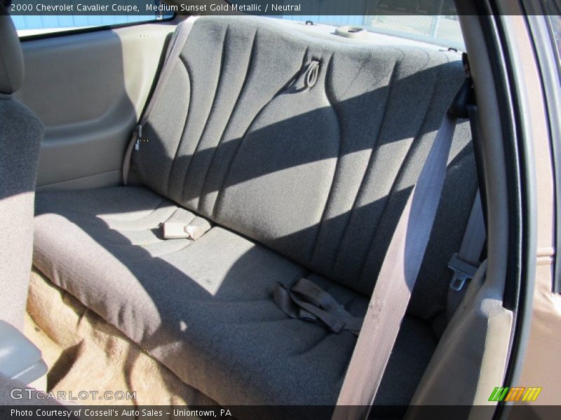 Medium Sunset Gold Metallic / Neutral 2000 Chevrolet Cavalier Coupe