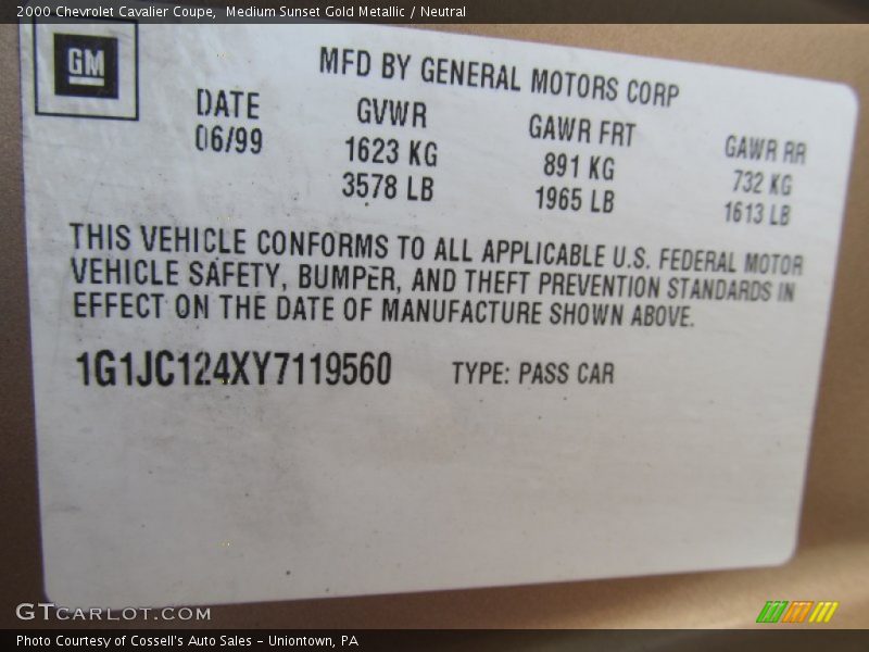 Medium Sunset Gold Metallic / Neutral 2000 Chevrolet Cavalier Coupe