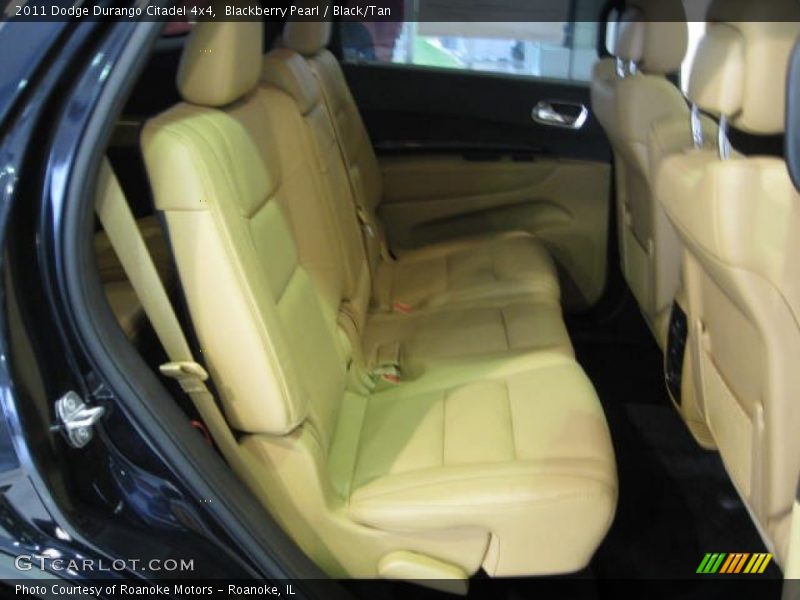 Blackberry Pearl / Black/Tan 2011 Dodge Durango Citadel 4x4