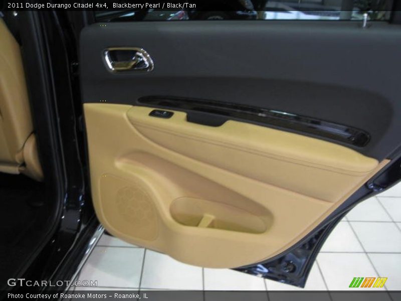 Blackberry Pearl / Black/Tan 2011 Dodge Durango Citadel 4x4