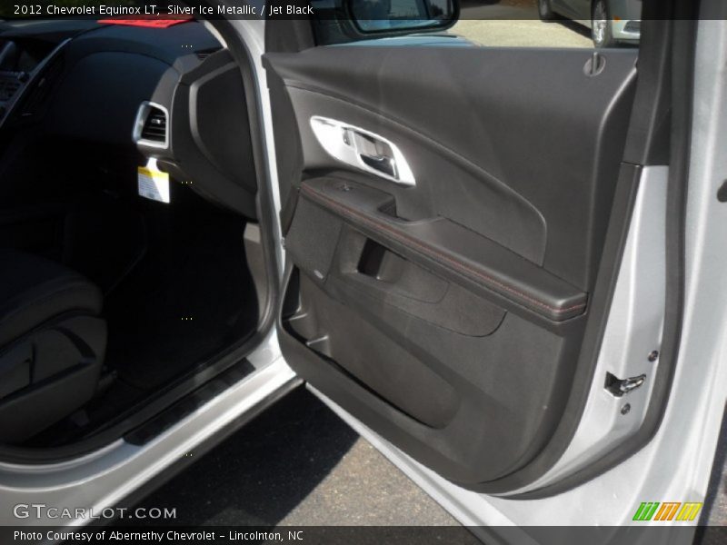 Silver Ice Metallic / Jet Black 2012 Chevrolet Equinox LT