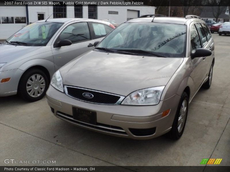 Pueblo Gold Metallic / Dark Pebble/Light Pebble 2007 Ford Focus ZXW SES Wagon