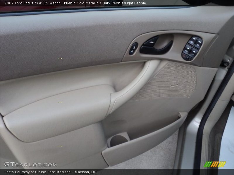 Pueblo Gold Metallic / Dark Pebble/Light Pebble 2007 Ford Focus ZXW SES Wagon