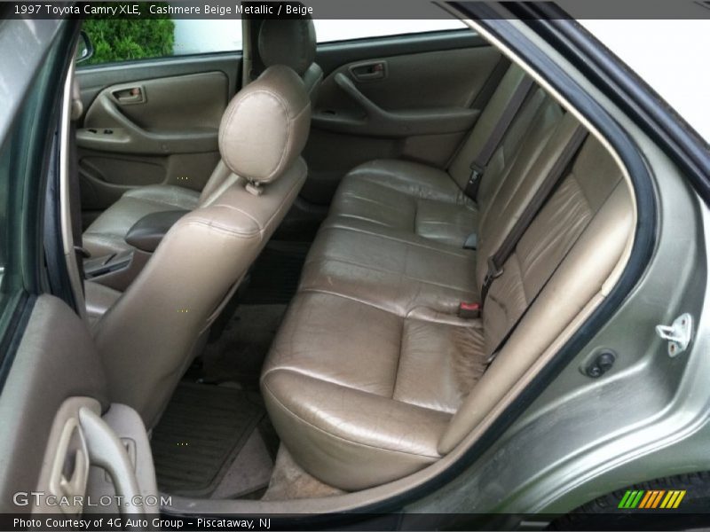 Cashmere Beige Metallic / Beige 1997 Toyota Camry XLE