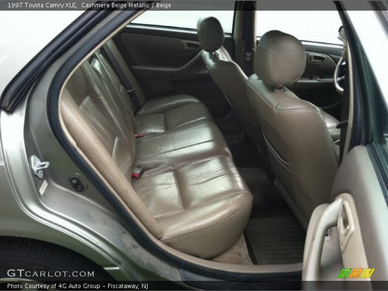 Cashmere Beige Metallic / Beige 1997 Toyota Camry XLE