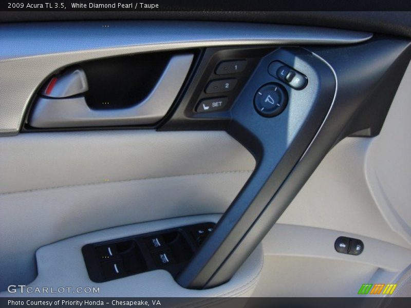 White Diamond Pearl / Taupe 2009 Acura TL 3.5