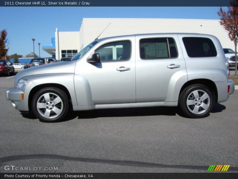 Silver Ice Metallic / Gray 2011 Chevrolet HHR LS