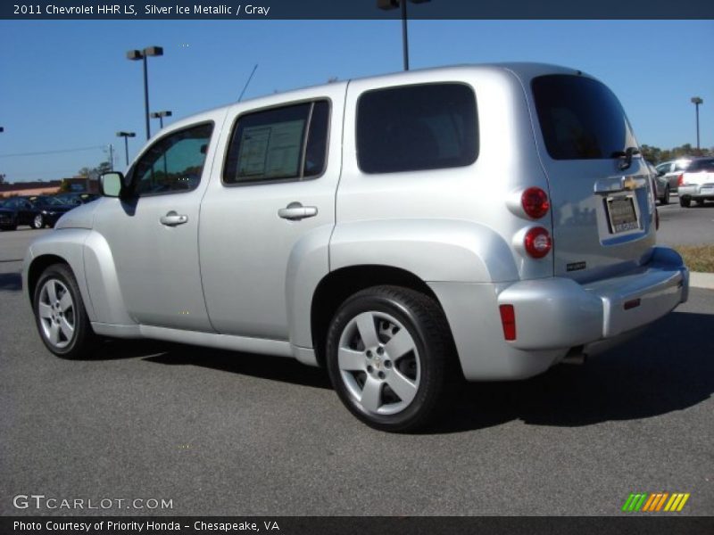 Silver Ice Metallic / Gray 2011 Chevrolet HHR LS