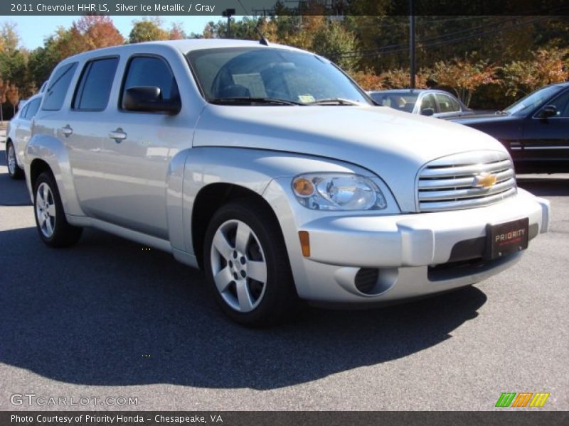 Silver Ice Metallic / Gray 2011 Chevrolet HHR LS