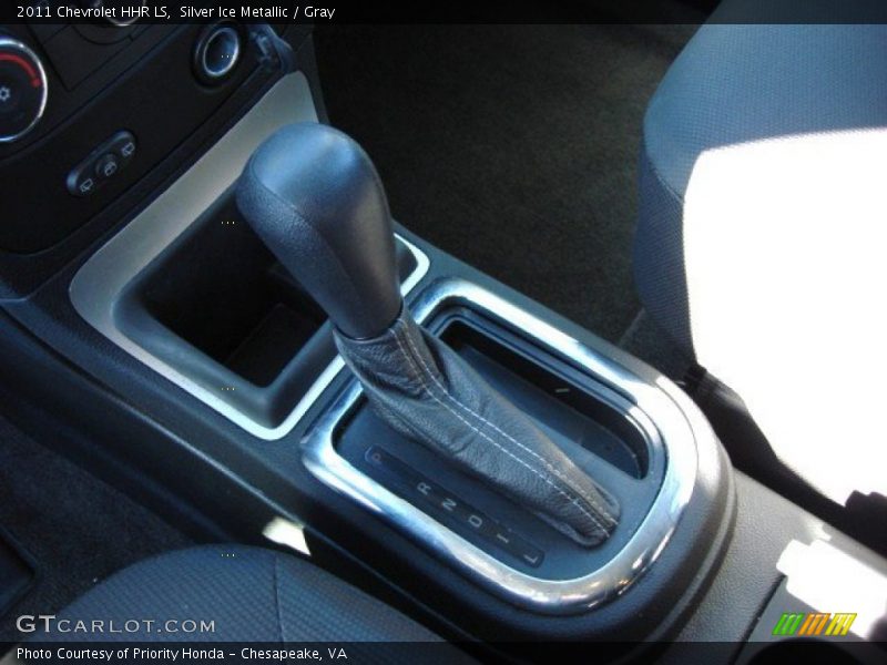 Silver Ice Metallic / Gray 2011 Chevrolet HHR LS