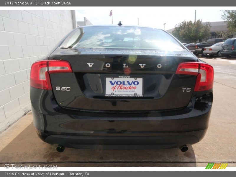 Black / Soft Beige 2012 Volvo S60 T5