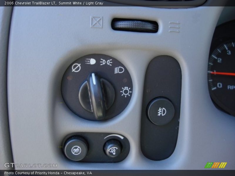 Summit White / Light Gray 2006 Chevrolet TrailBlazer LT