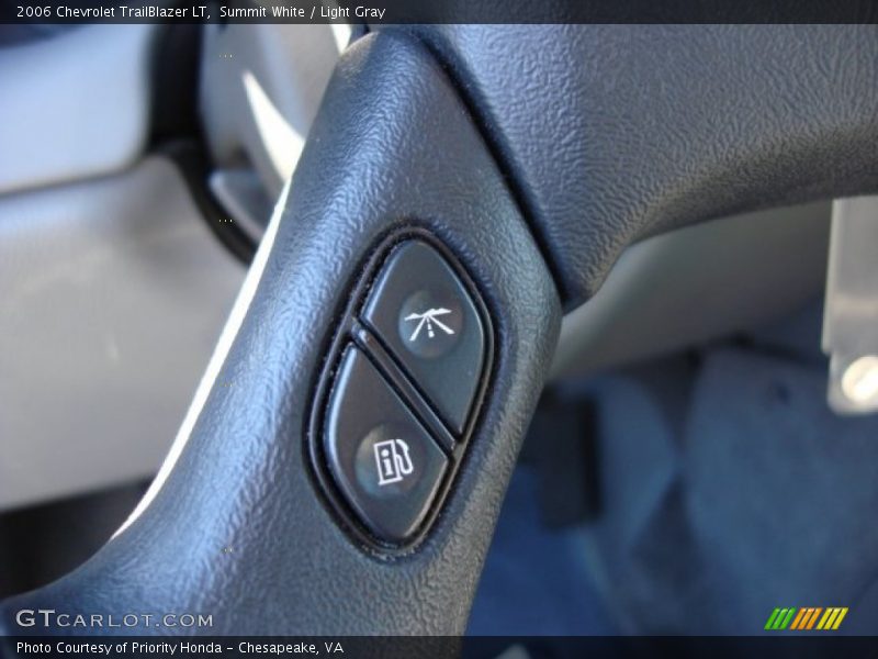 Summit White / Light Gray 2006 Chevrolet TrailBlazer LT