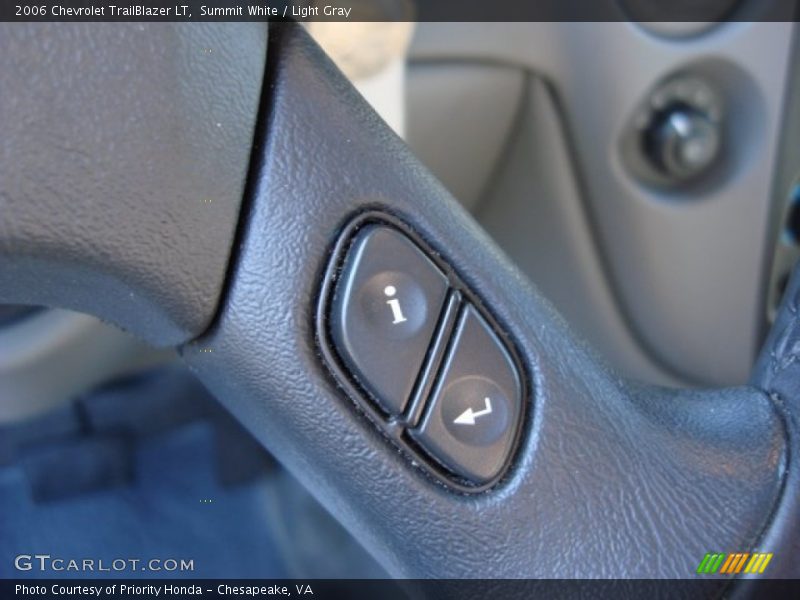 Summit White / Light Gray 2006 Chevrolet TrailBlazer LT