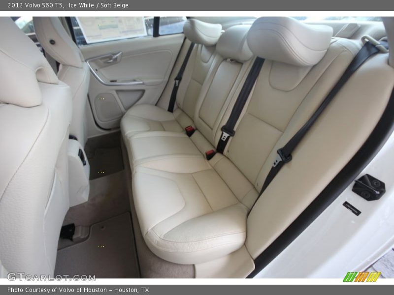 Ice White / Soft Beige 2012 Volvo S60 T5