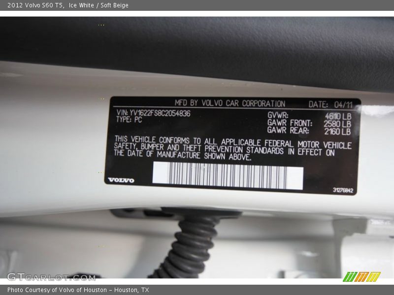 Ice White / Soft Beige 2012 Volvo S60 T5