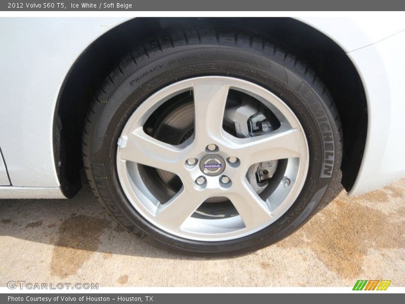 Ice White / Soft Beige 2012 Volvo S60 T5