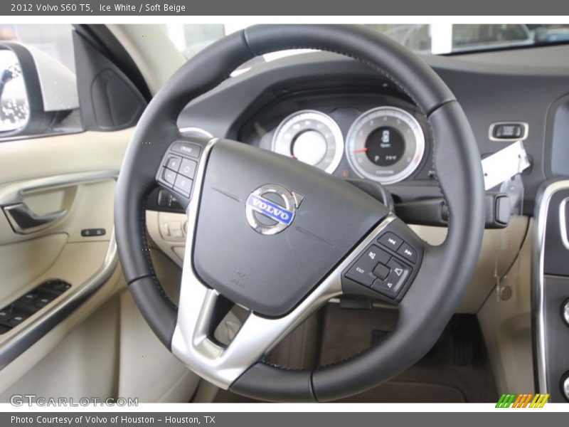 Ice White / Soft Beige 2012 Volvo S60 T5