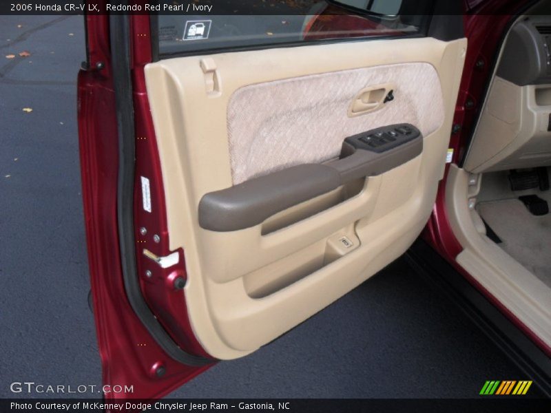 Redondo Red Pearl / Ivory 2006 Honda CR-V LX