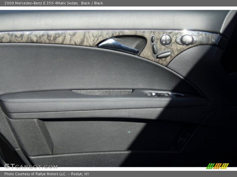 Black / Black 2009 Mercedes-Benz E 350 4Matic Sedan
