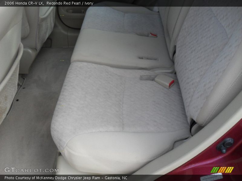 Redondo Red Pearl / Ivory 2006 Honda CR-V LX