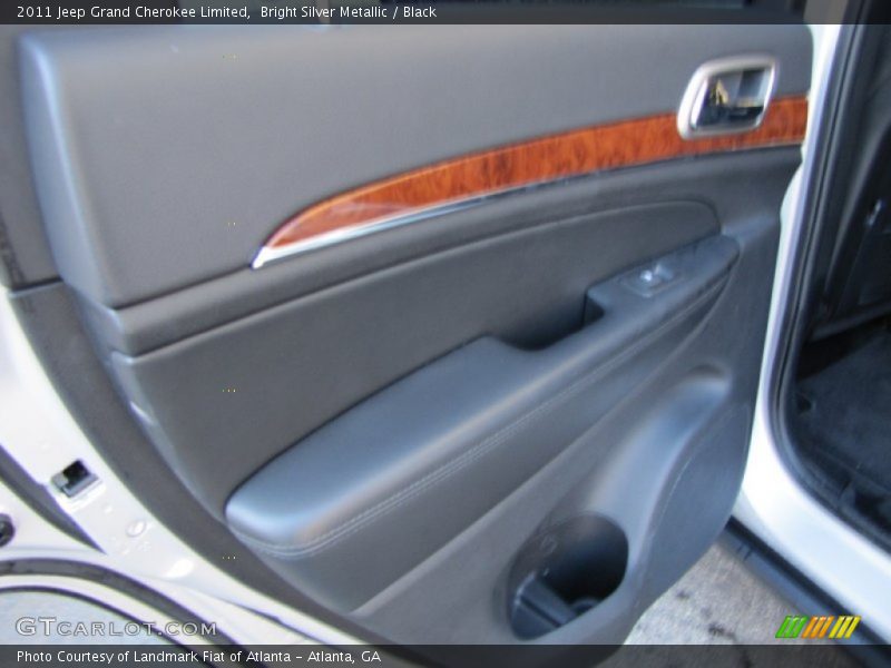 Bright Silver Metallic / Black 2011 Jeep Grand Cherokee Limited