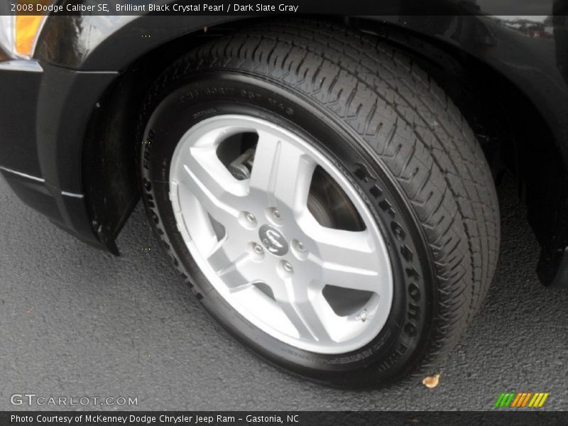 Brilliant Black Crystal Pearl / Dark Slate Gray 2008 Dodge Caliber SE