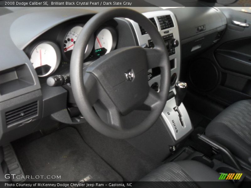 Brilliant Black Crystal Pearl / Dark Slate Gray 2008 Dodge Caliber SE