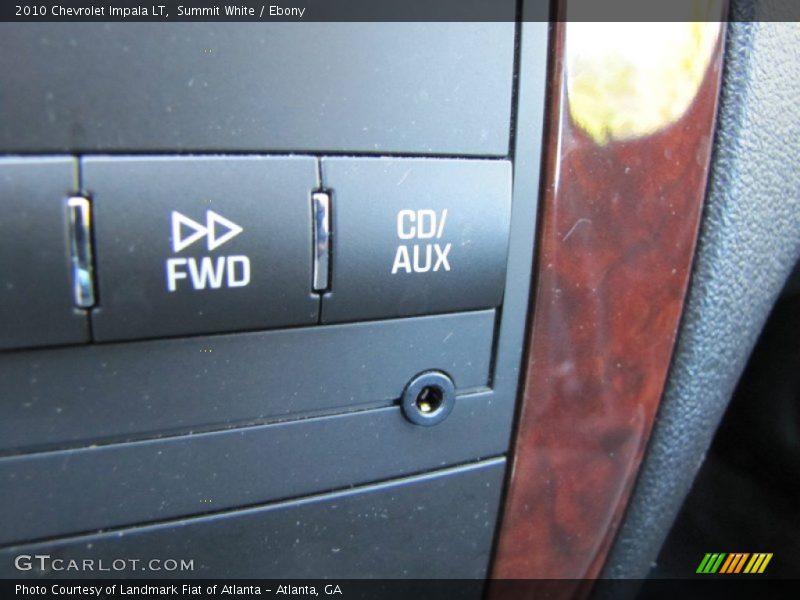 Summit White / Ebony 2010 Chevrolet Impala LT