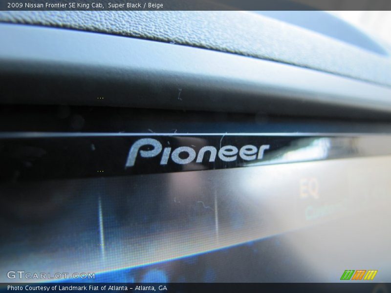 Super Black / Beige 2009 Nissan Frontier SE King Cab