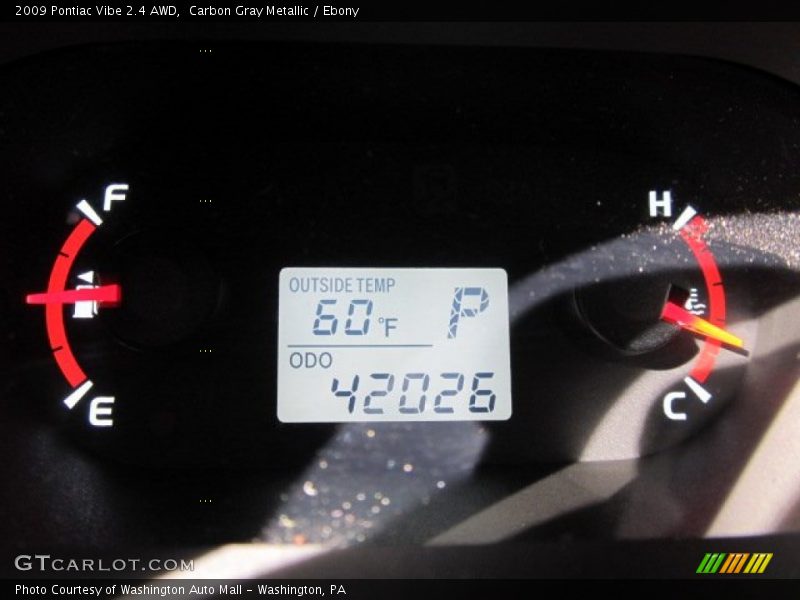 Carbon Gray Metallic / Ebony 2009 Pontiac Vibe 2.4 AWD