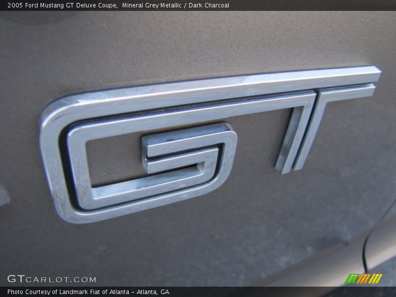  2005 Mustang GT Deluxe Coupe Logo
