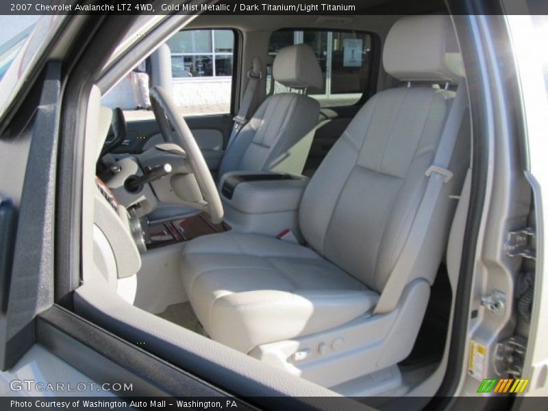 Gold Mist Metallic / Dark Titanium/Light Titanium 2007 Chevrolet Avalanche LTZ 4WD