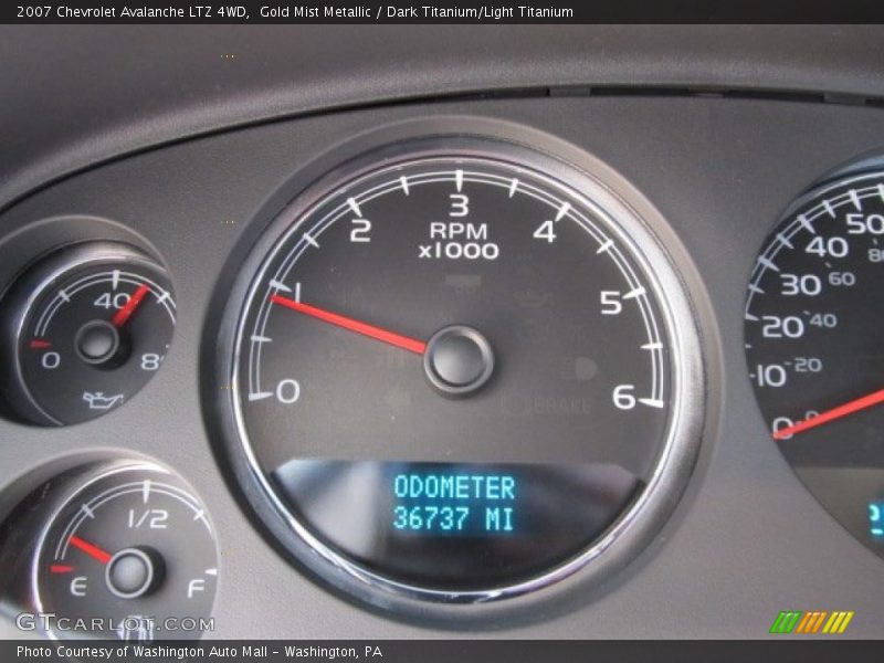 Gold Mist Metallic / Dark Titanium/Light Titanium 2007 Chevrolet Avalanche LTZ 4WD