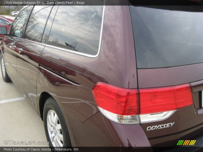 Dark Cherry Pearl / Beige 2010 Honda Odyssey EX-L