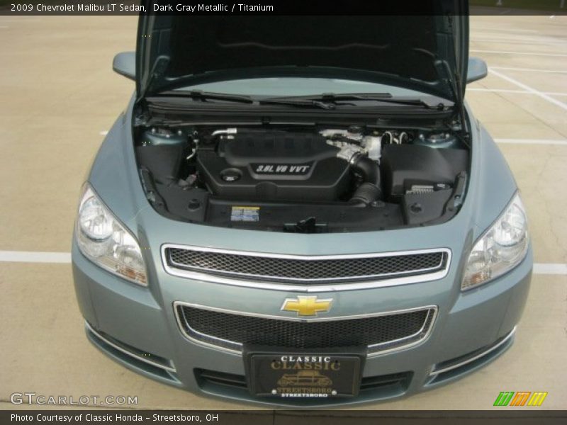 Dark Gray Metallic / Titanium 2009 Chevrolet Malibu LT Sedan