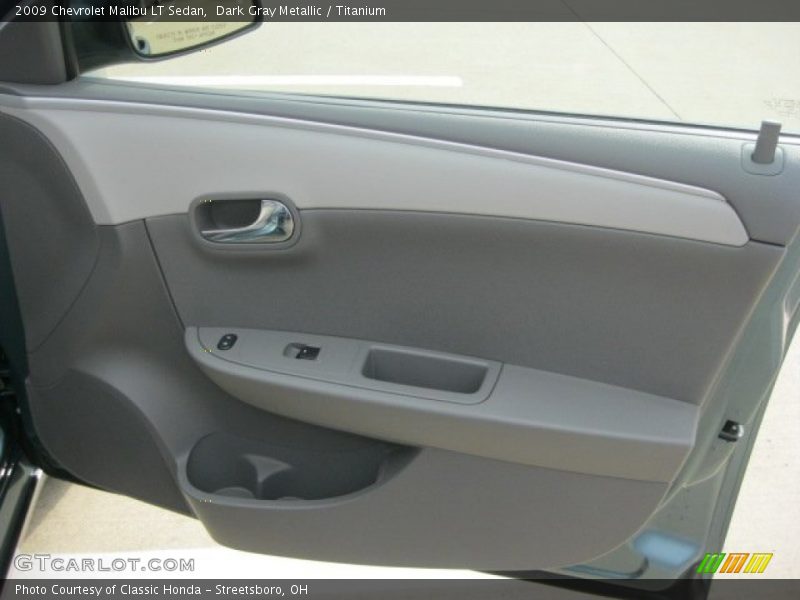 Dark Gray Metallic / Titanium 2009 Chevrolet Malibu LT Sedan