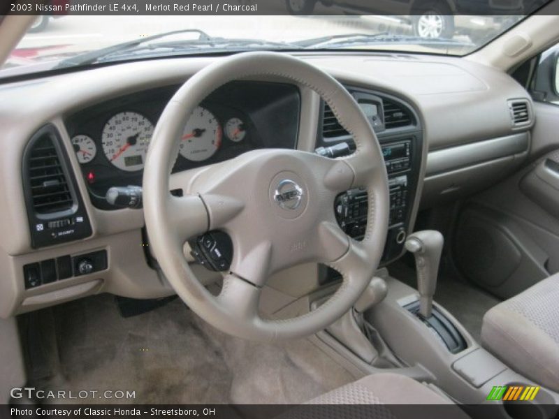 Merlot Red Pearl / Charcoal 2003 Nissan Pathfinder LE 4x4