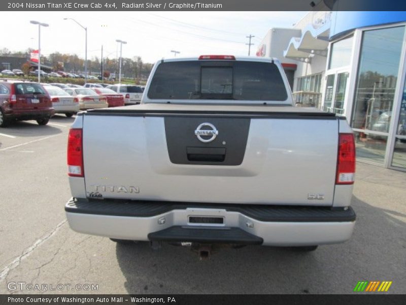 Radiant Silver / Graphite/Titanium 2004 Nissan Titan XE Crew Cab 4x4