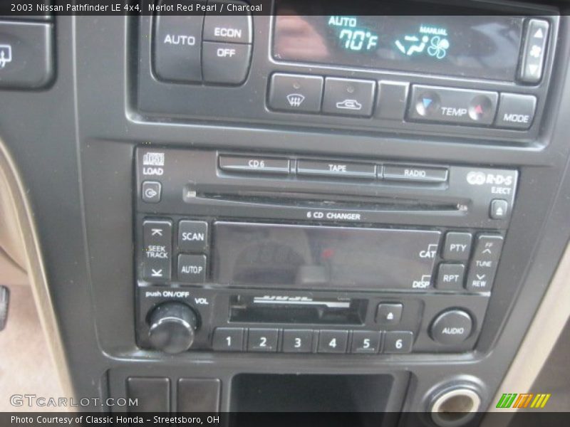Merlot Red Pearl / Charcoal 2003 Nissan Pathfinder LE 4x4
