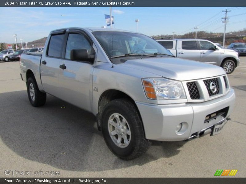 Radiant Silver / Graphite/Titanium 2004 Nissan Titan XE Crew Cab 4x4