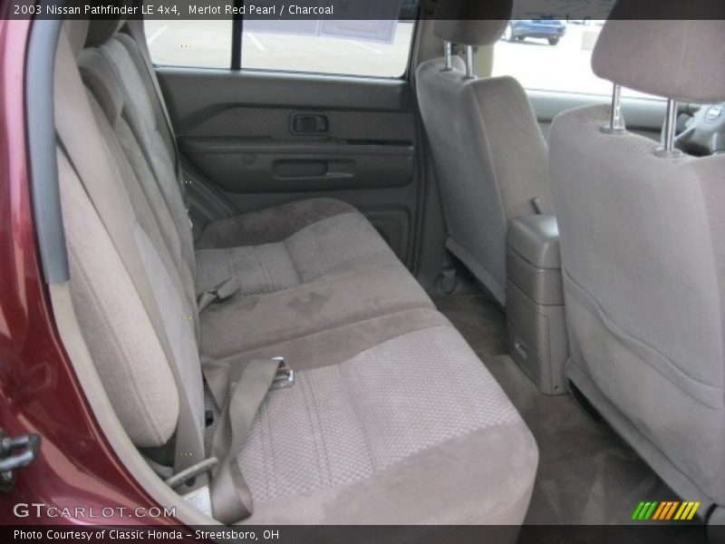 Merlot Red Pearl / Charcoal 2003 Nissan Pathfinder LE 4x4