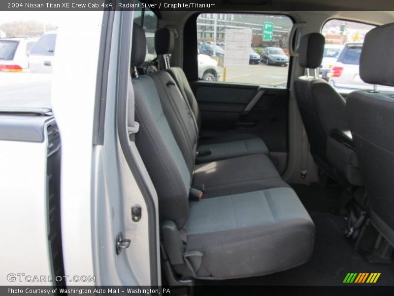 Radiant Silver / Graphite/Titanium 2004 Nissan Titan XE Crew Cab 4x4