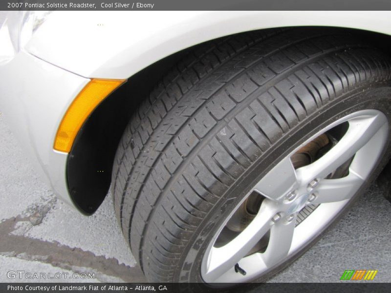 Cool Silver / Ebony 2007 Pontiac Solstice Roadster