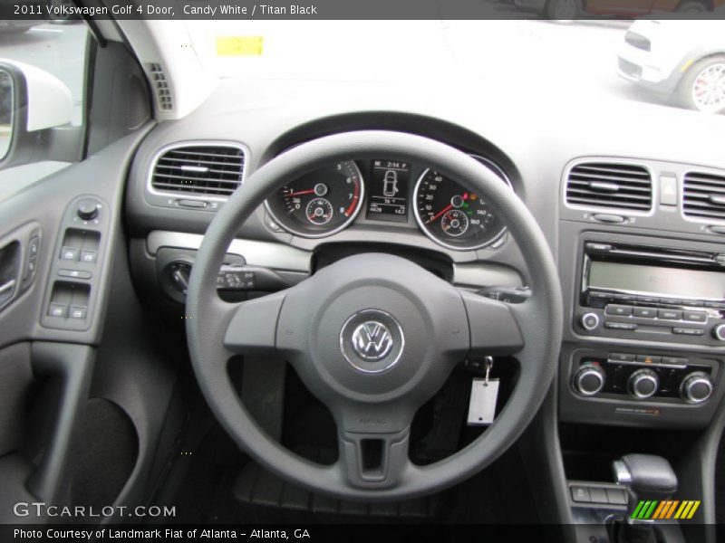Candy White / Titan Black 2011 Volkswagen Golf 4 Door